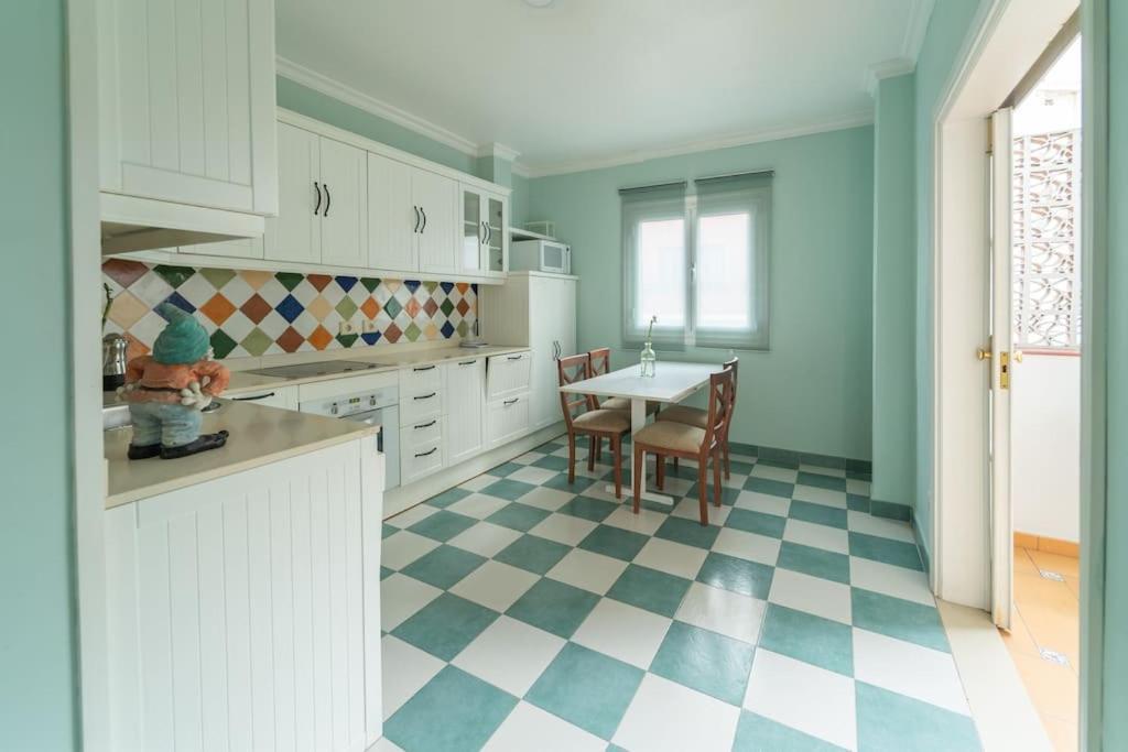 Un Lugar House San Telmo -Coliving Apartment Лас Палмас де Гран Канария Екстериор снимка